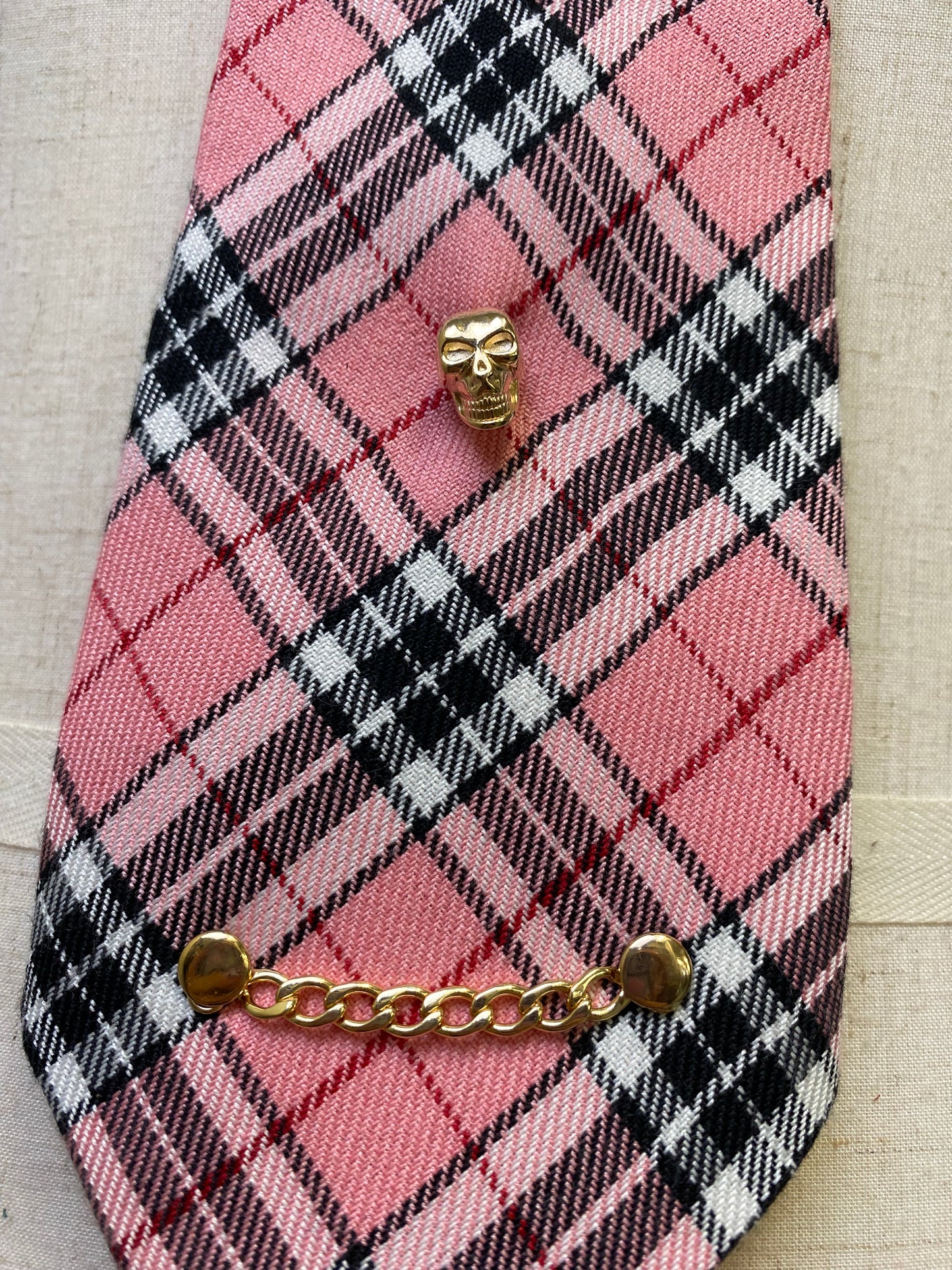 Halsey Tie